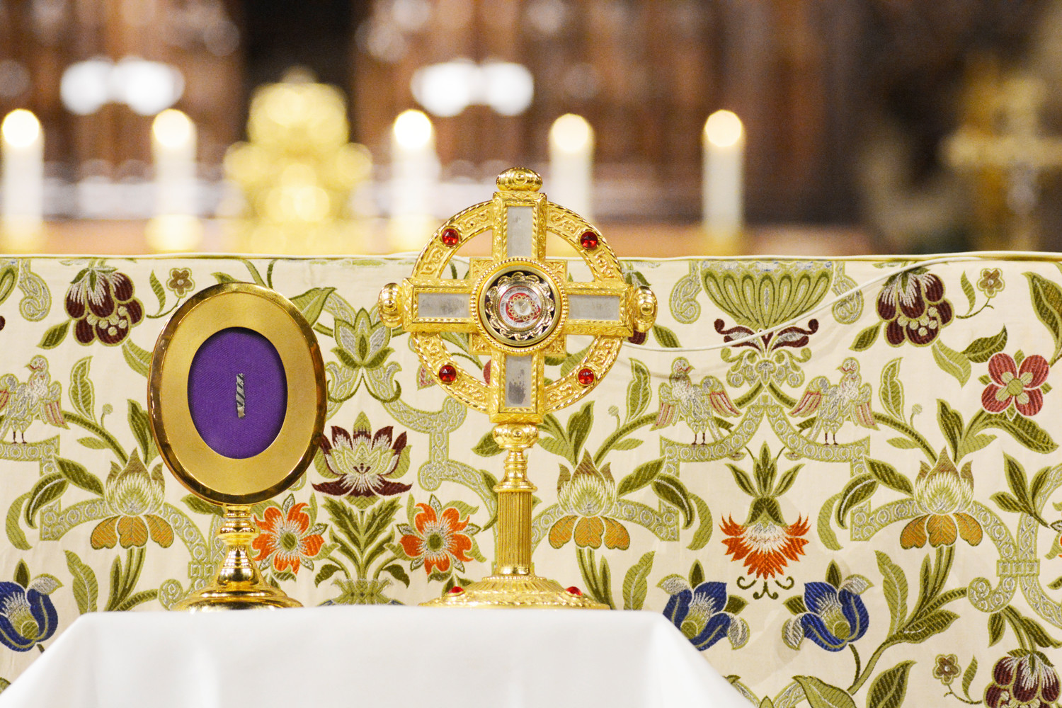 Catholic New York: Fatima Devotees Venerate Relics at St. Vincent Ferrer